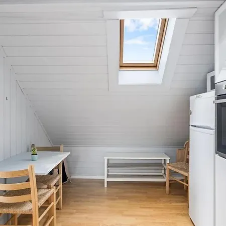 Valand 10 Min Walk From Center