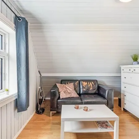 Valand 10 Min Walk From Center