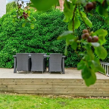 Valand 10 Min Walk From Center Appartement